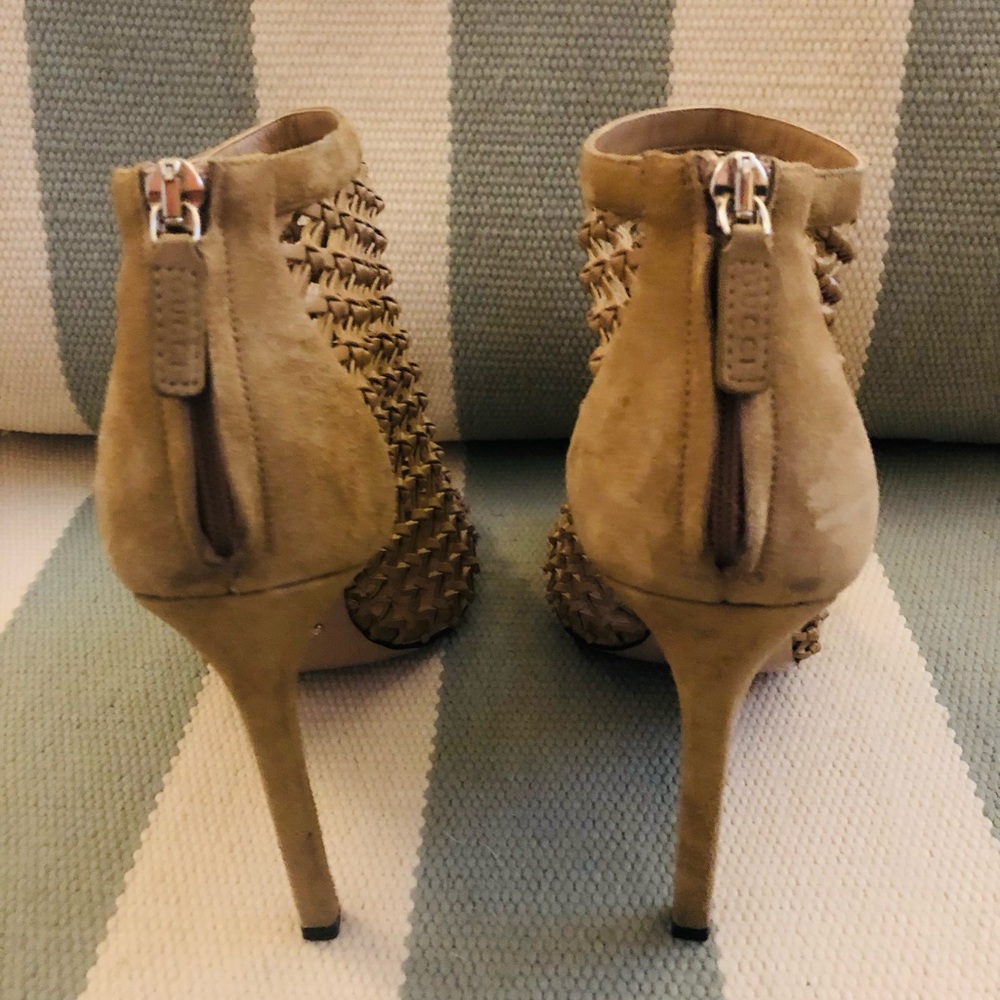 Gucci peep toe suede heeled booties - Picture 4 of 8